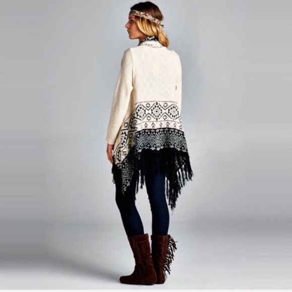 BOHO TRIBAL KNIT TASSEL WATERFALL CARDIGAN - Picture 3 of 8